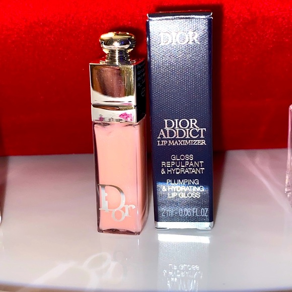 DIOR Red Pouch Lux Gift Set - Picture 8 of 13